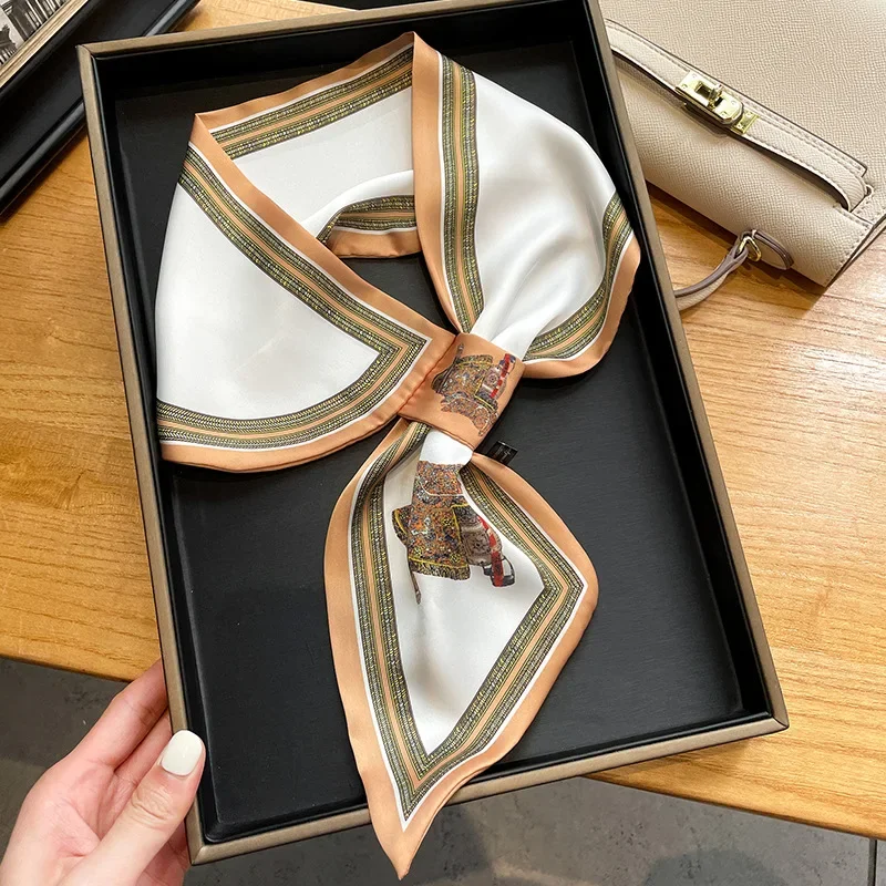 Retro Print Skinny Silk Scarfs - Ribbon Bow Gift recensie en prijs